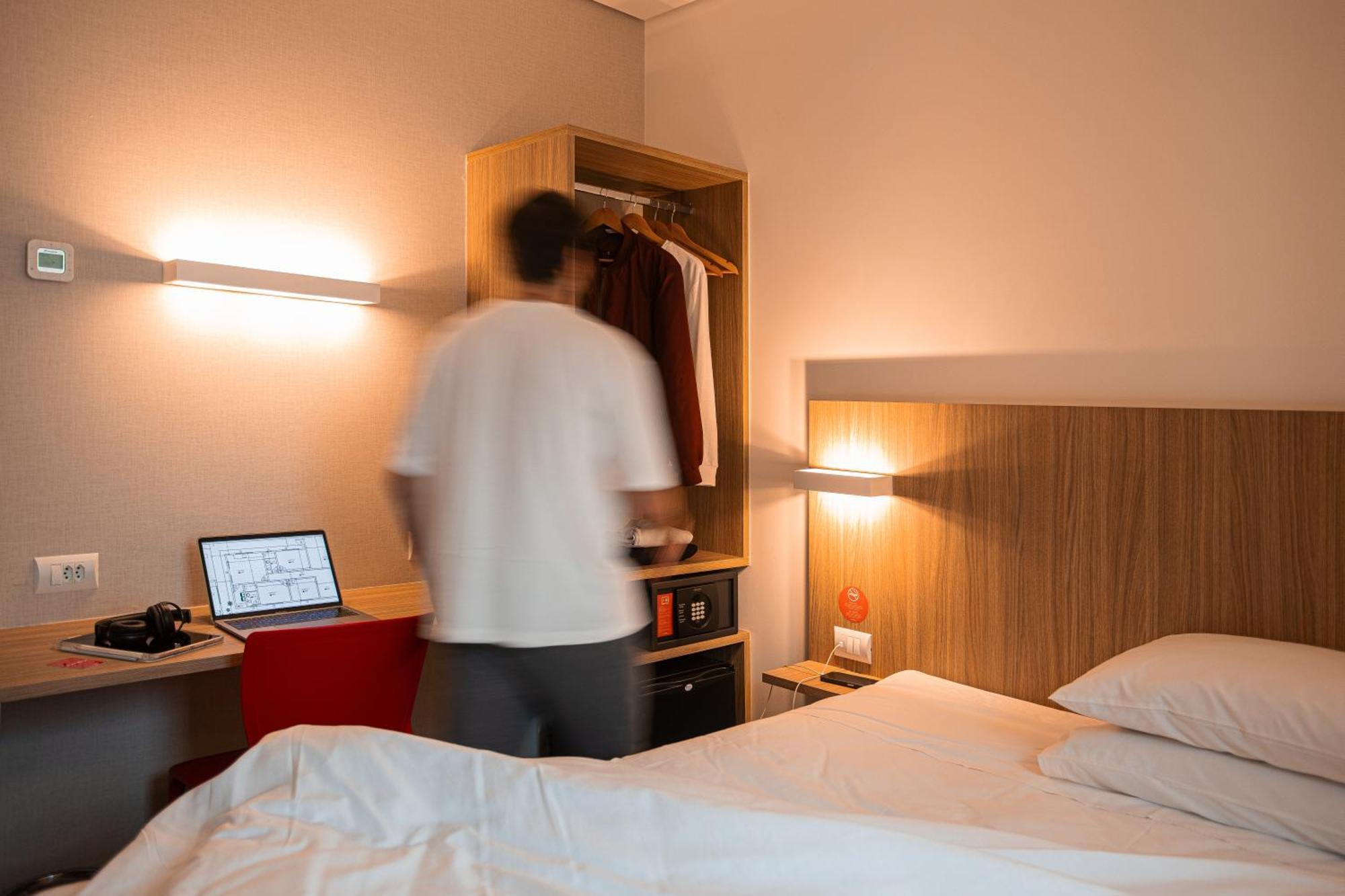 Hotel Moov 3*